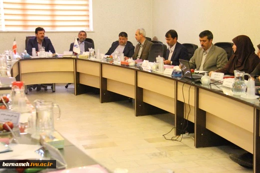 جلسه هم اندیشی دفتر برنامه ریزی آموزش های فنی و حرفه ای